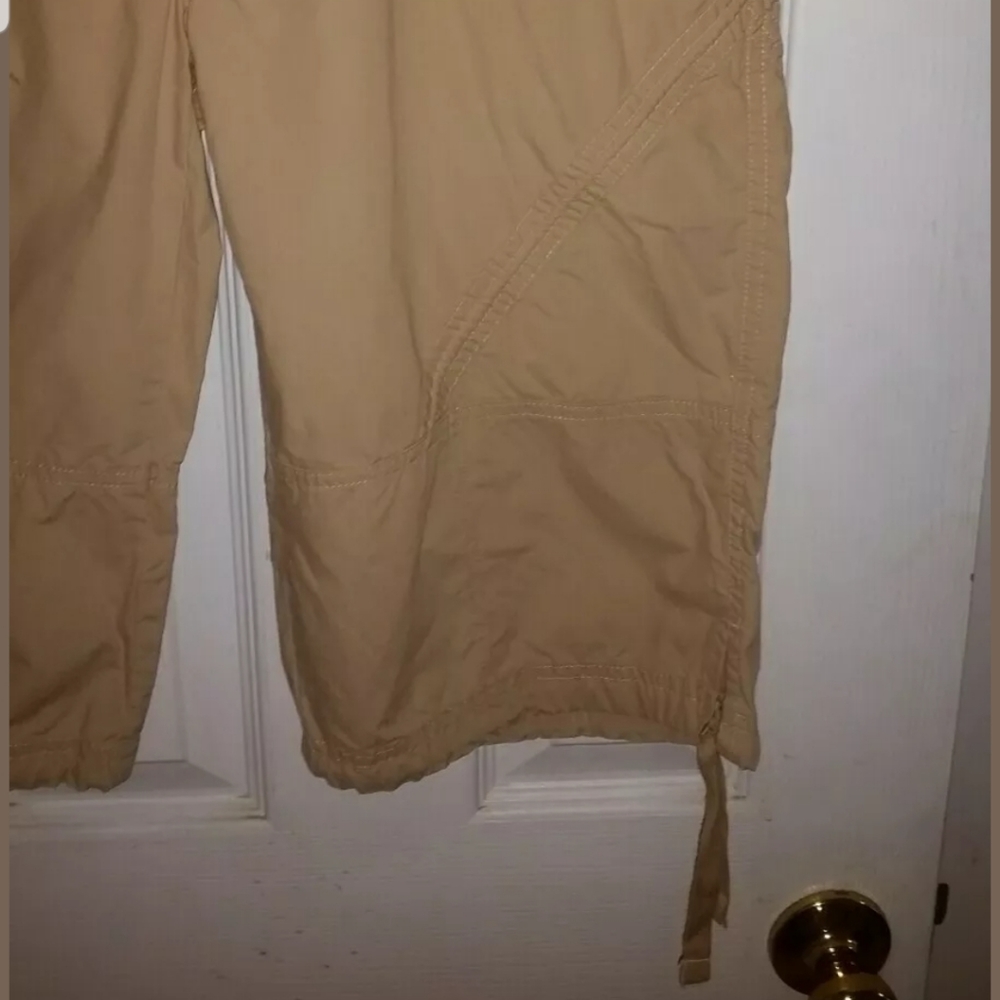 Womens columbia capris size 10, 14 inch inseam - Picture 5 of 8